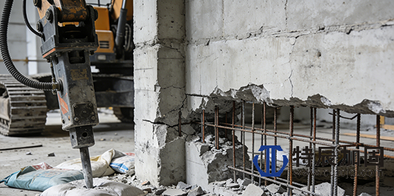 重庆特辰建筑加固墙柱梁保护性拆除与改造项目介绍 (2).png