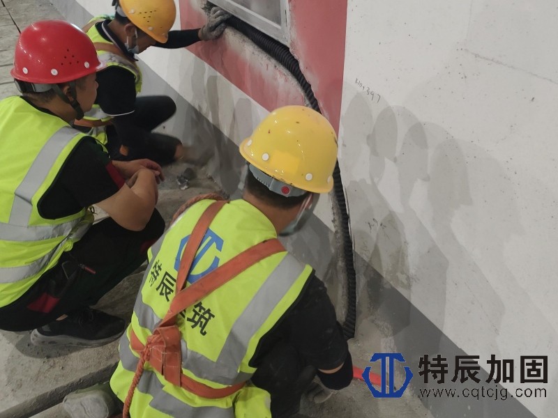 9防水堵漏防腐保温4.jpg